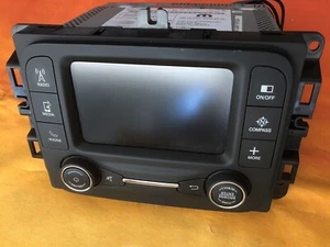JEEP RENEGADE - RADIO cod. 735598158 - con codice di attivazione - Imagen 1 de 1
