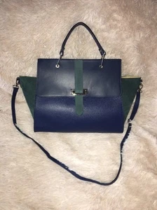 Cartera Michaella Barri Azul Cuero Gamuza Convertible Ala Hecha en Italia NUEVA - Imagen 1 de 8