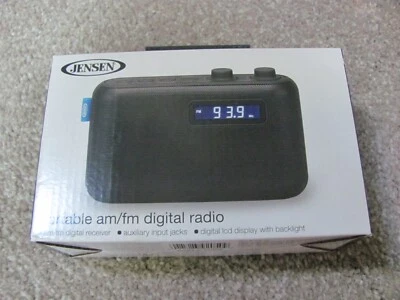 Jensen Portable AM/FM Digital Radio w/Digital LCD - Auxiliary input jack (SR-50) - Image 1 of 4