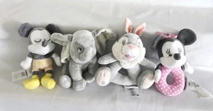 4 Disney Baby Plüschtiere, Minnie und Klopfer Rasseln, Dumbo und Mickey Plüsch  - Bild 1 von 16