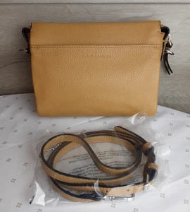 Bolso de mano Vince Camuto de cuero/con correa para el hombro - Imagen 1 de 7