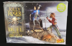 LINDBERG JOLLY ROGER DUEL WITH DEATH MODEL KIT - Picture 1 of 3