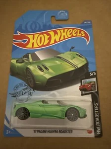 1 2020 Hot Wheels HW Roadsters Green ‘17 Pagani Huayra Roadster - Picture 1 of 4