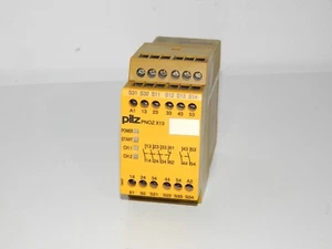 Interruttore Pilz PNOZ X13 774549 24VDC 5n/o 1n/c relè di sicurezza - Foto 1 di 5