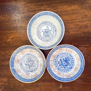 Antique Chinese Porcelain 3 Small Plate - Picture 1 of 7
