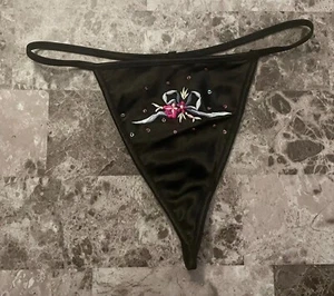 VICTORIA'S SECRET XS BLACK SMOOTH FLORAL BEAD VINTAGE RARE V STRING PANTIES - Picture 1 of 6