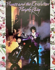 POSTER PROMOZIONALE ORIGINALE PRINCE AND THE REVOLUTION VIOLA PIOGGIA 1984 32 1/2"" X 25" - Foto 1 di 1