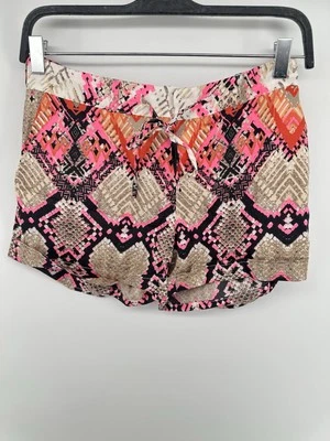 Pantalones Cortos de Moda 2B Bebe Estampado de Serpiente Estampado Talla Pequeña Foto 1 de 4