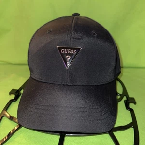 Guess Baseballmütze Kappe schwarz Nylon verstellbarer Riemen hinten Logo Abzeichen Unisex - Bild 1 von 4
