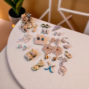 Bundle Of Pierced And Clip On Earrings Drops Studs Diamante All Sorts Lots. - Picture 1 of 11