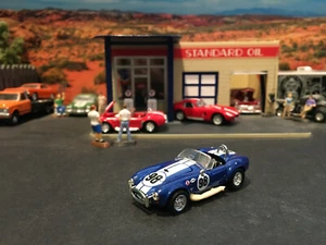 1:64 Hot Wheels Limited Edition Cobra 427 S/C Blue with Stripes #98 Legends - Picture 1 of 8