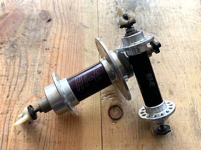 Juego de bujes vintage Hi-E ROAD delantero/trasero 28/32 agujeros 100/130 mm ANTIGUO BAJO/ALTO EE. UU. {Q1} Foto 1 de 4