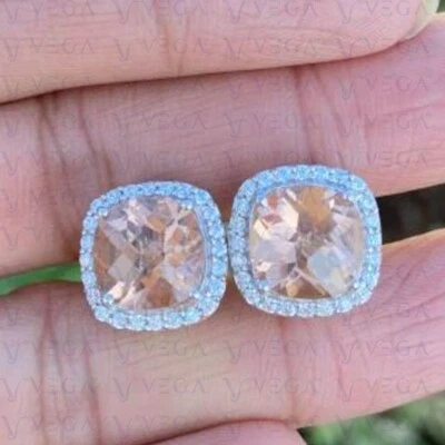 Pendiente de morganita natural y diamantes enchapado en oro blanco de 18 k con cojín de 4,50 quilates Foto 1 de 4