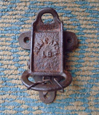 Antique Cast Iron Alligator Barn Shed Garage Door Spring Latch Old  L8 Hardware Cover
