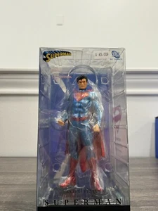 Kotobukiya DC Comics Superman New 52 ArtFX+ Statue 1/10 Scale - Picture 1 of 2
