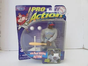 MLB STARTAUFSTELLUNG 72561 ACTIONFIGUR SAMMY SOSA #21 REAL HITTING ACTION L107 - Bild 1 von 3