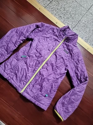 Chaqueta Patagonia Nano Puff Niñas L 12 Diamante Acolchada Púrpura Primaloft Usada Foto 1 de 4