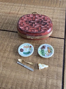 Limoges France Picnic Basket Sique Clique Plates Utensils Trinkets Porcelain Box - Picture 1 of 11