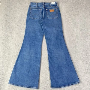 Wrangler Wanderer 622 High Rise Flare Jeans Women 29x34 Blue Bell Bottom Western - Picture 1 of 11