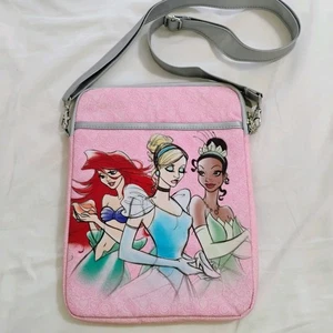 Neu Disney Parks rosa Prinzessin Tablet Tasche oder Handtasche mit Schulter Umhängegurt - Bild 1 von 14