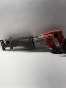 Milwaukee 6536-21 120V Sawzall RBITAL SUPER Saw⭐️FOR PARTS ⭐️ - Picture 1 of 4