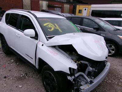 Cilindro maestro de freno usado se adapta a: Jeep Compass 2017 grado A Foto 1 de 4