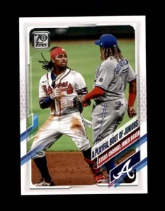 2021 Topps #61 A Playful Bout of Juniors - Picture 1 of 2