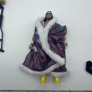 Mattel WWE Elite Defining Moments Macho Man Randy Savage Action Figure