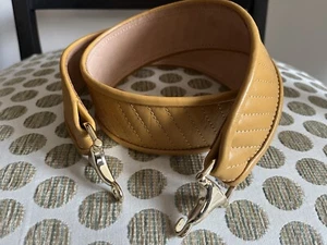 J McLaughlin Quilted Leather Belt 32” Waist Honey Gold Eye Hook Buckle - Picture 1 of 12