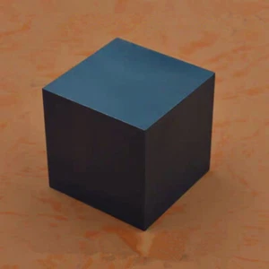 Cubo de silicona monocristalino de 1 pieza, alta pureza 99,99 % - Imagen 1 de 2