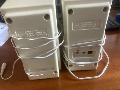 Vintage Cambridge Soundworks Audio Lautsprecher gebraucht cremeweiße Farbe. NUR TEILE - Bild 1 von 2