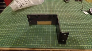 ORIGINAL KOBELCO YN05P01158P1 METALLBÜGEL SCHWEISSUNG, N.O.S - Bild 1 von 1