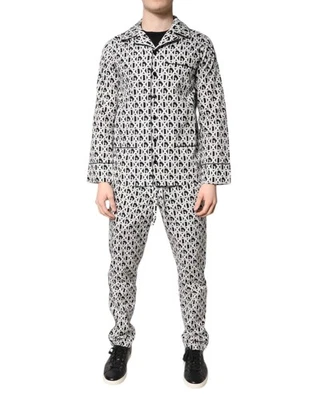 Conjunto de pijama de lujo Dolce & Gabbana estampado de monograma para hombre en blanco y negro ropa de dormir Foto 1 de 4