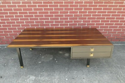 MESA DE CENTRO DE MEDIADOS DE SIGLO HARVEY PROBBER BRASILEÑA DE PALO DE ROSA Y NOGAL ÉBANO Foto 1 de 4