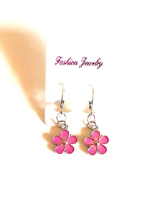 🌼Sweet Pink Enamel Daisy Flower Silvertone Earrings🌼 - Picture 1 of 8