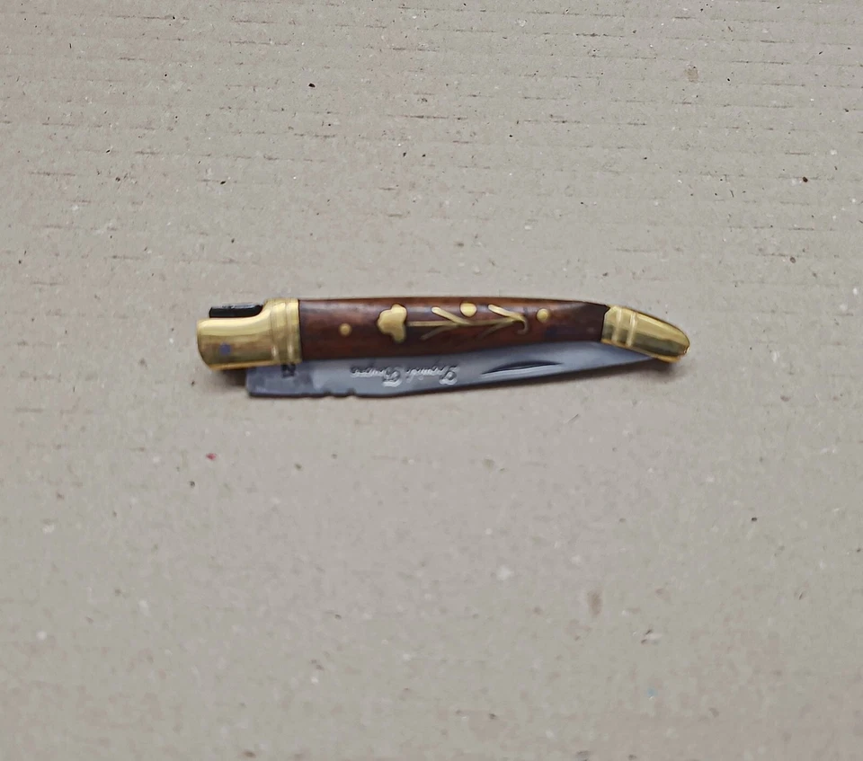 Navaja de bolsillo Laguiole Foto 1 de 4