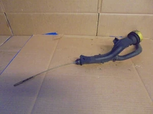 RENAULT TRAFIC 2010 2.0 DCI DIESEL OIL LEVEL DIPSTICK AND HOUSING TUBE 82009499 - Picture 1 of 6
