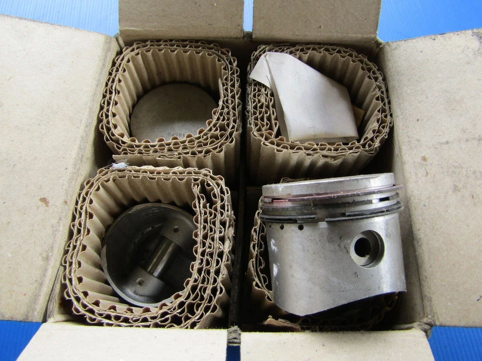 4 Pistons PowerMAX for: Austin: A40 Mk II 62- 67, Healey Sprite Mk III 63- 66 - Image 1 of 1