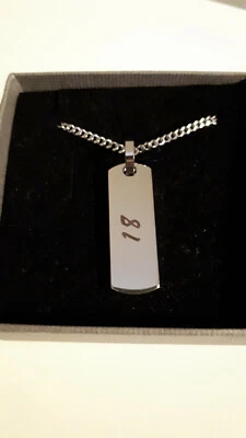 Firetti Halskette mit Anhänger Gravur "18" rechteckig glänzend unisex Edelstahl - Bild 1 von 4