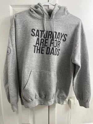 Sudadera con capucha gris Barstool Sports Saturday’s Are For The Dads M C6 Foto 1 de 4