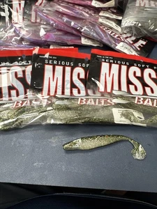 Cebos de misiles Shockwave Swimbait 4,25” verde militar flash 3 paquetes de 5 unidades - Imagen 1 de 8