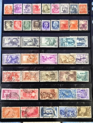 Vintage ITALIAN Cultural Daily Stamp Mix from ITALY - 43 Stamps - Sold as Seen D - Image 1 of 2