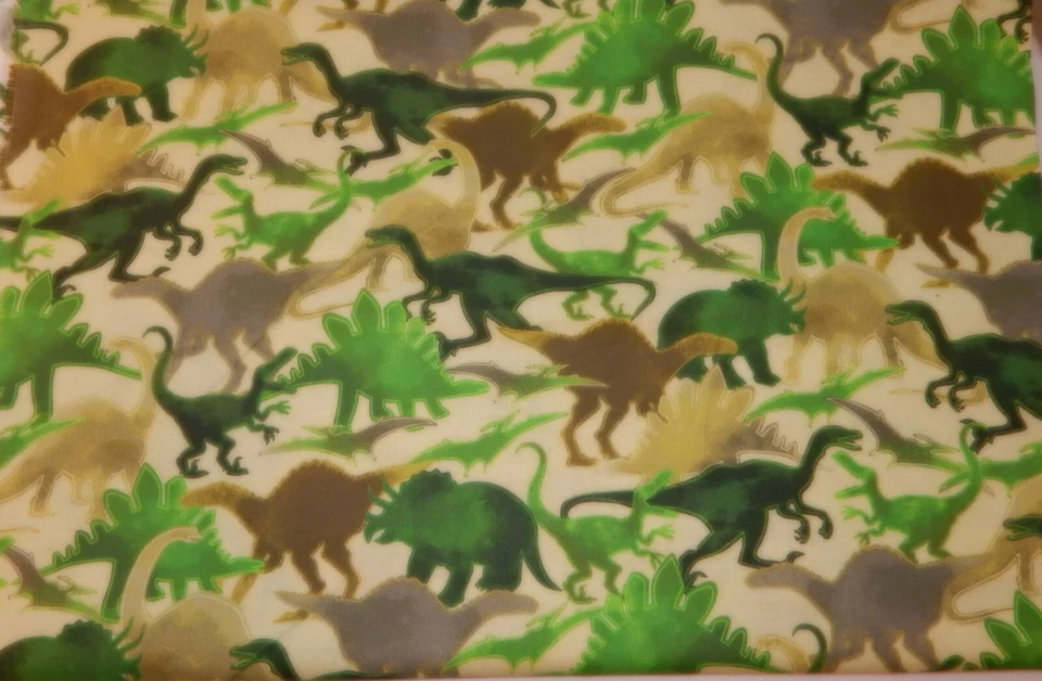 Tela de algodón camuflaje dinosaurio marca resortes 44 pulgadas de ancho de una yarda Foto 1 de 4