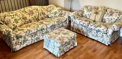 Juego de sofá cama de 4 piezas Queen Serta sofá cama a juego + silla + otomana --¡EXCELENTE ESTADO! Foto 1 de 4