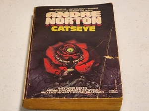 Catseye by Andre Norton Fawcett paperback 1961 1st print Fawcett Crest - Picture 1 of 7