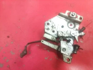 Soporte de control Honda HR214 GXV120 16570-ZE6-000 - Imagen 1 de 2