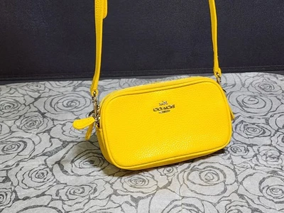 Bolso Bandolera COACH MiNi Para Mujer Pulido Guijarro LI/Amarillo Foto 1 de 4