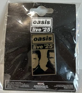 OFFICIAL OASIS LIVE ‘25 PIN GOLD TOUR MANCHESTER MERCH STORE NEW SEALED - Picture 1 of 2