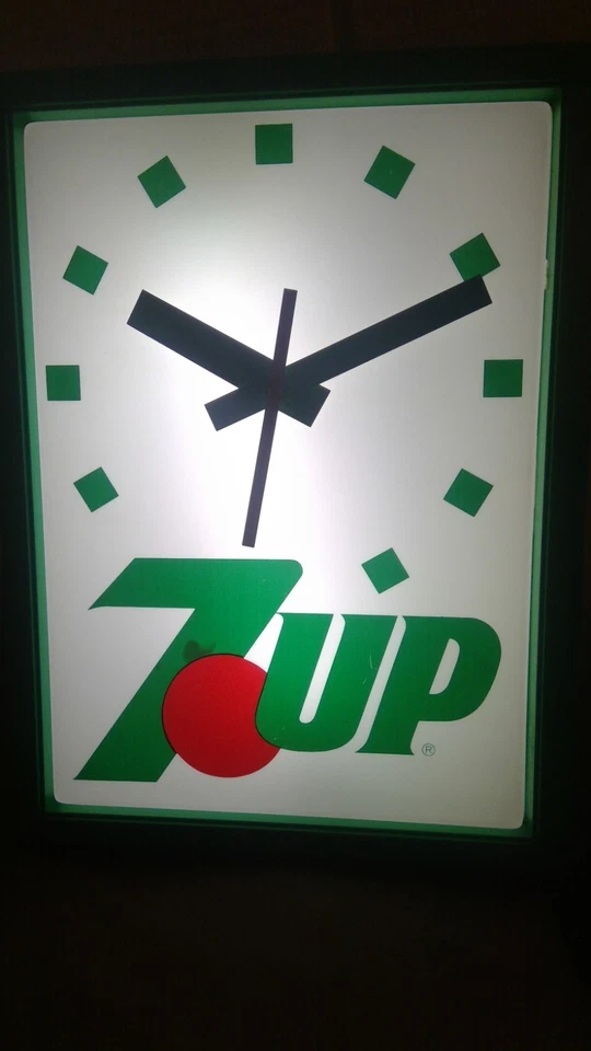 Letrero de reloj iluminado 7up Soda Pop Store 17" x 12" funcionando ENVÍO GRATUITO Foto 1 de 4
