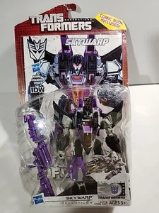 Transformers Skywarp Action Figure Generations Decepticon NEW With Comic Book - Picture 1 of 4